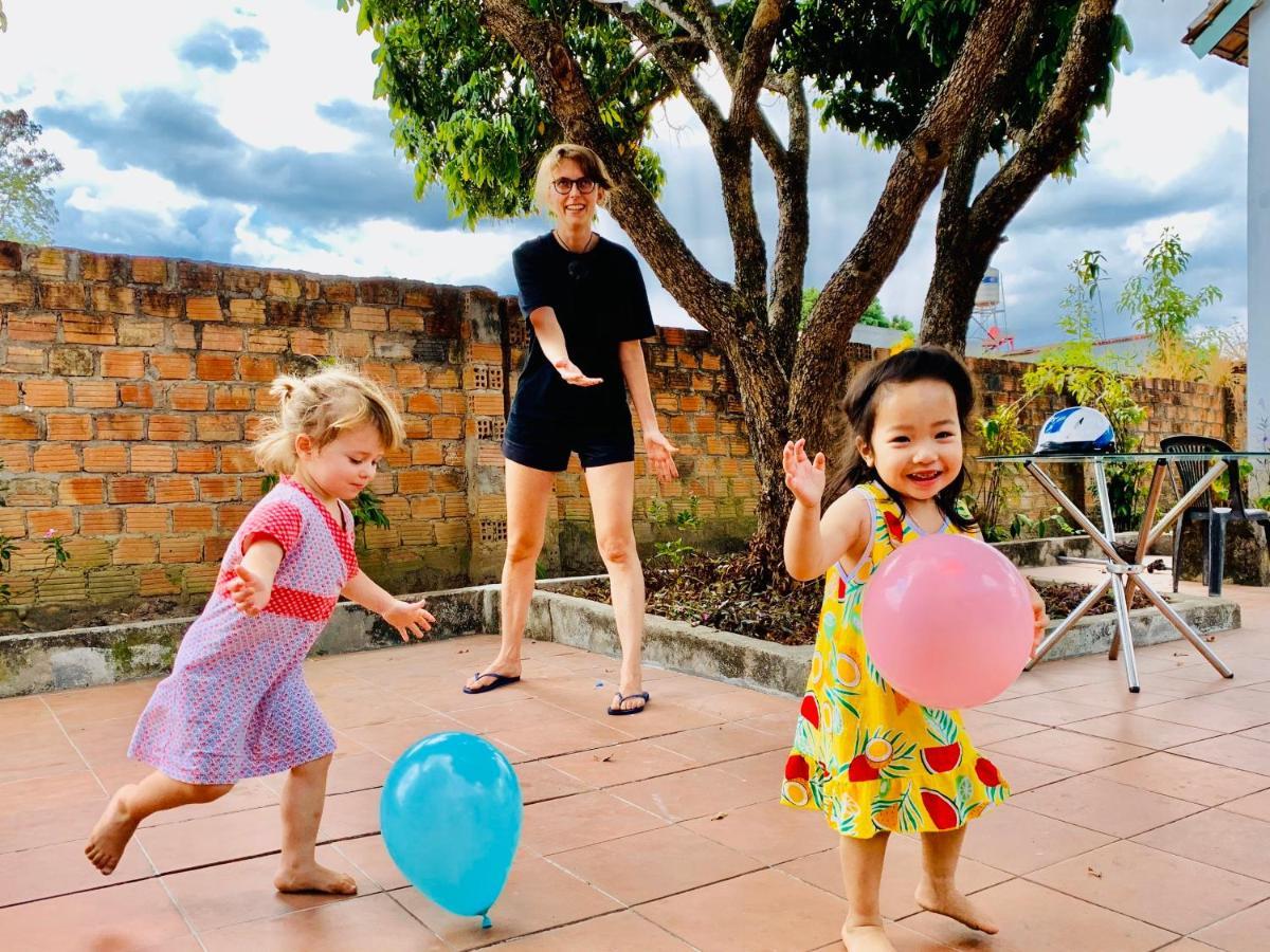 Vietnam Phuot Real Home Kon Tum Esterno foto